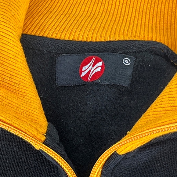 Black & Yellow Vintage ME Zippered Sweatshirt from Japan - Picture 6 of 6
